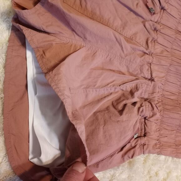 No tag womans high waist shorts - Picture 2 of 4